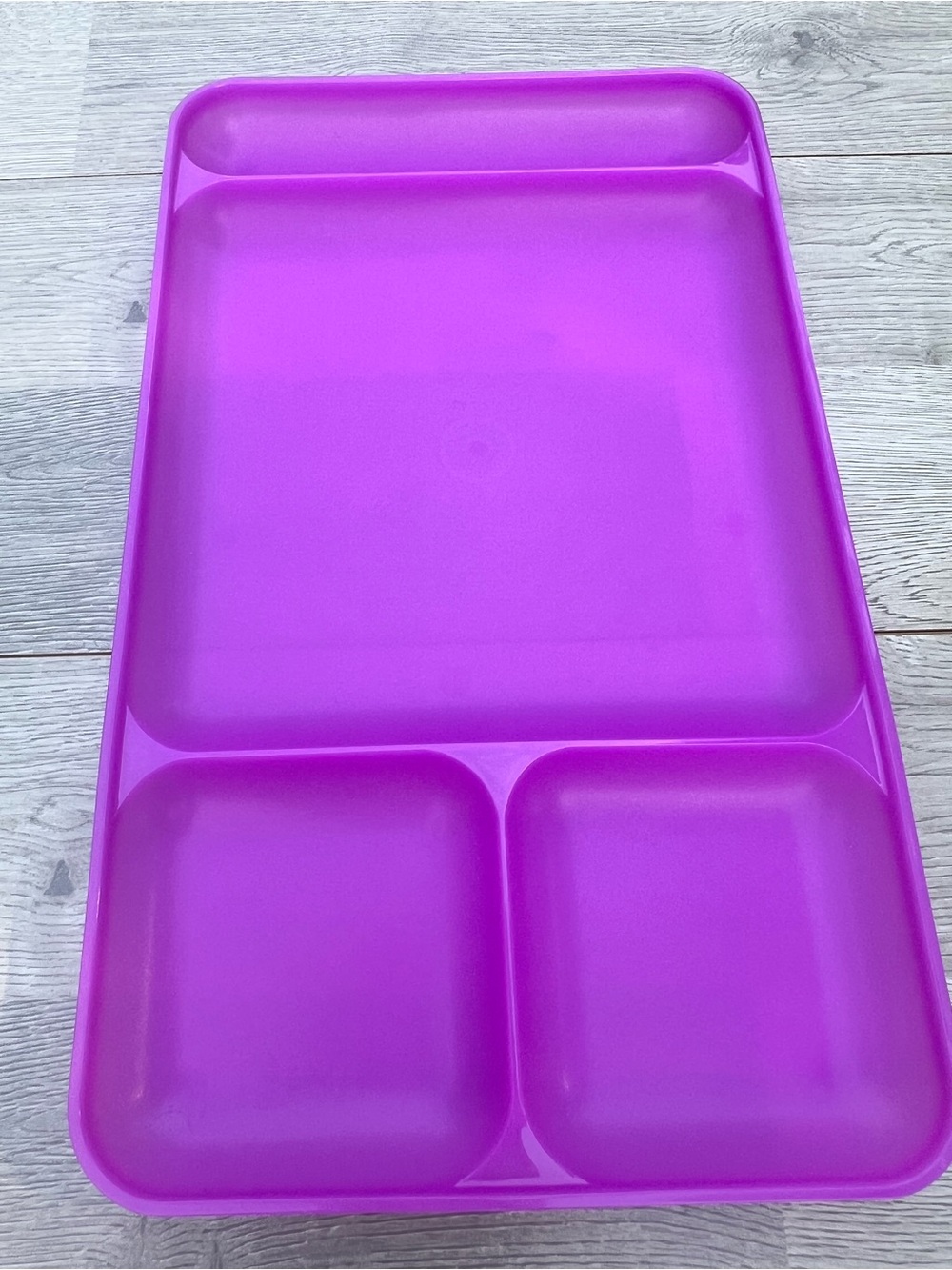 Set of 4 Tupperware Vintage Meal Trays Cafeteria Lap Picnic - Picture 4 of 7
